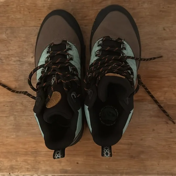 Merrell Zion Waterproof Mid Women's 7.5 Unlikely Hikers Collab Hiking Boots - Picture 9 of 10